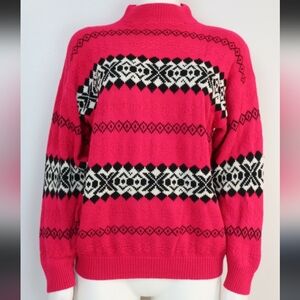 🦄 American Pride Vibrant Pink Geometric Sweater Size Large
